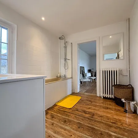 Charmante Maison Au Calme Avec Jardin, Wifi, Ideale Pour Les Familles *